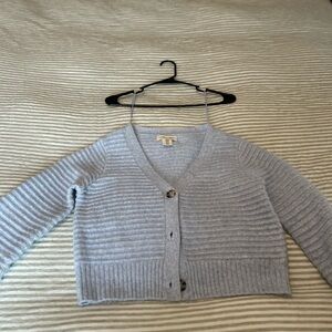 Cropped cardigan 🩵